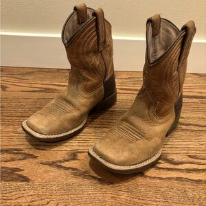 Artiat cowboy boots